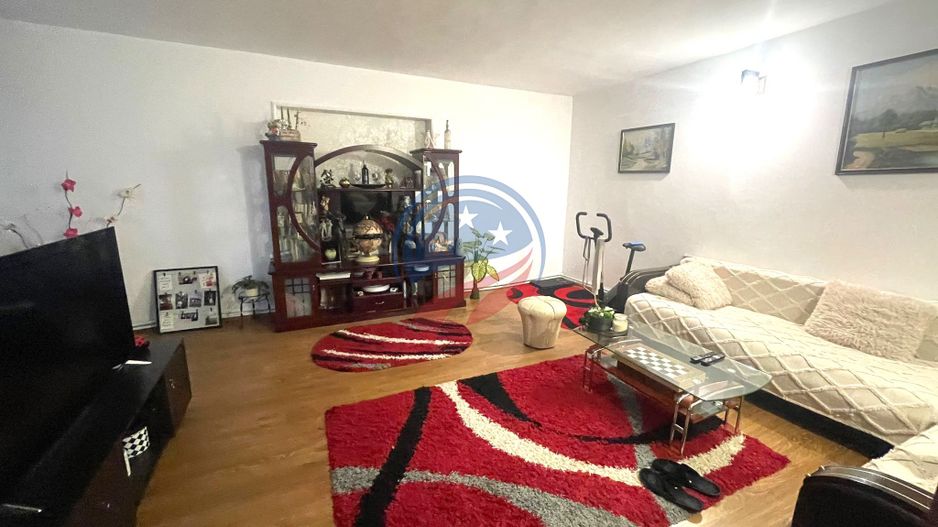 Casa in apropiere de centru 370.000 sau duplex intreg 670.000 euro - Poză 2