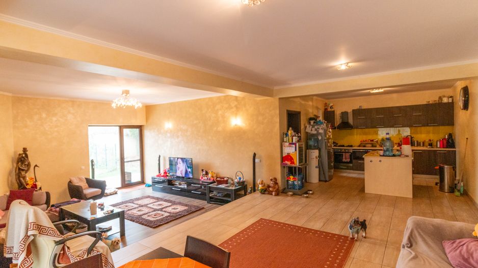 Casa moderna cu garaj de vanzare Popesti Leordeni - Poză 9