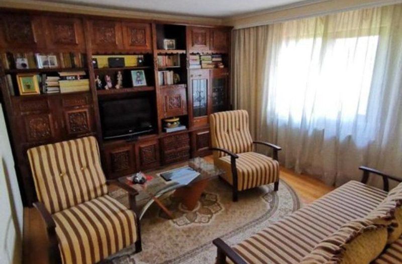 Casa / Vila cu 9 camere Breaza - Poză 11