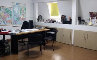 Vand apartament tip mansarda pe Ady Endre 2 camere living mare bucatarie si baie - Poză 8