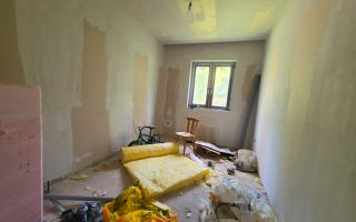 Casa Individuala 4 Camere, 2 Bai, Zona Cetate - Poză 4
