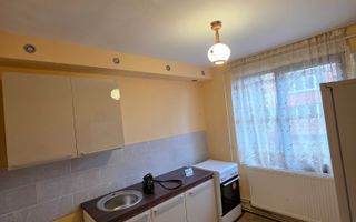 Garsonieră complet renovată cu demisol – oportunitate excelentă, zona - Poză 3