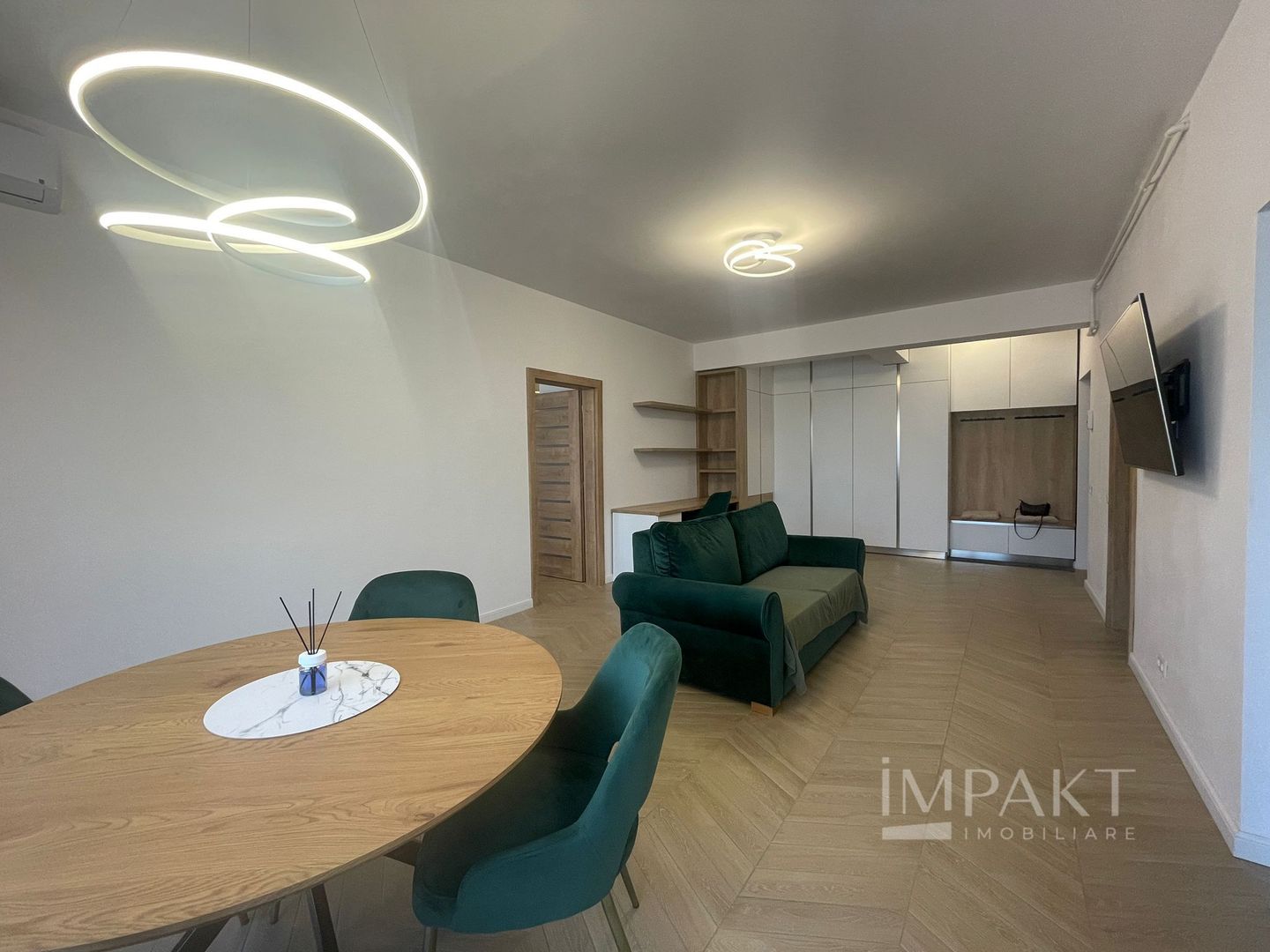 Apartament 2 camere + dressing si parcare subterana - Poză 1