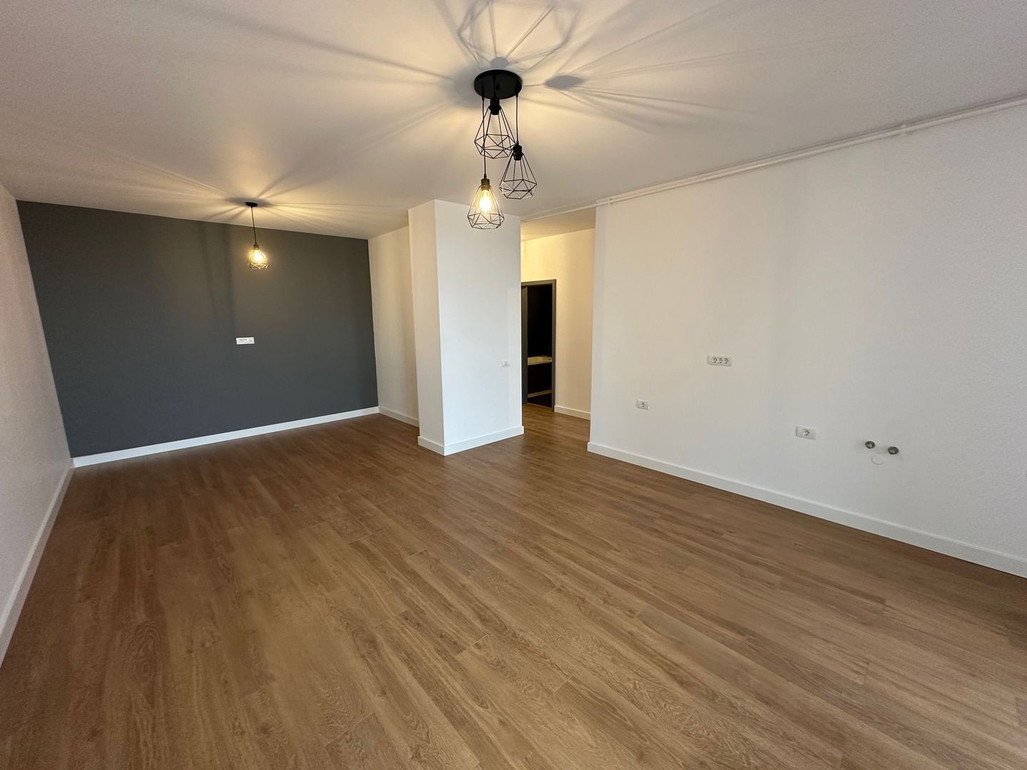 Apartament 2 camere bloc nou Torontalului / parcare subteran - Poză 6