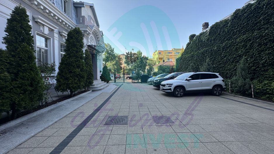 Casă renovată și consolidată, ideală pentru birouri sau activități comerciale - Poză 3