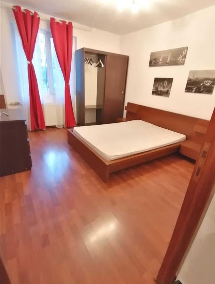 Apartament 3 camere,90 mp, balcon 15 mp, acces direct catre IOR - Poză 1
