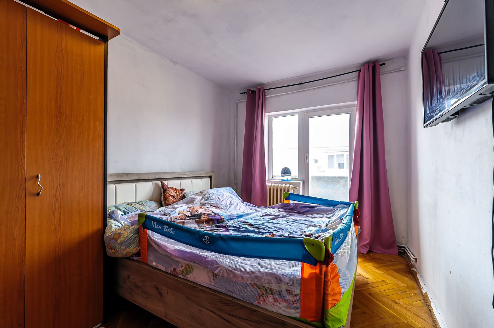 Apartament cu 3 camere în Micalaca. - Poză 2