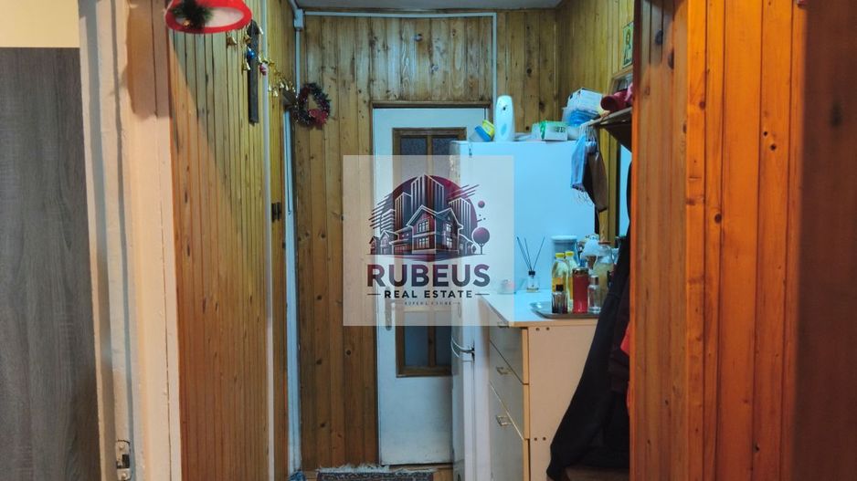 Garsonieră intimă, central Orșova, spre Dunăre – ideal investiție - Poză 8