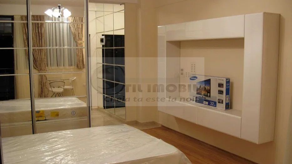 Apartament 1 camera EXCLUSIVE RESIDENCE 445 euro - Poză 1