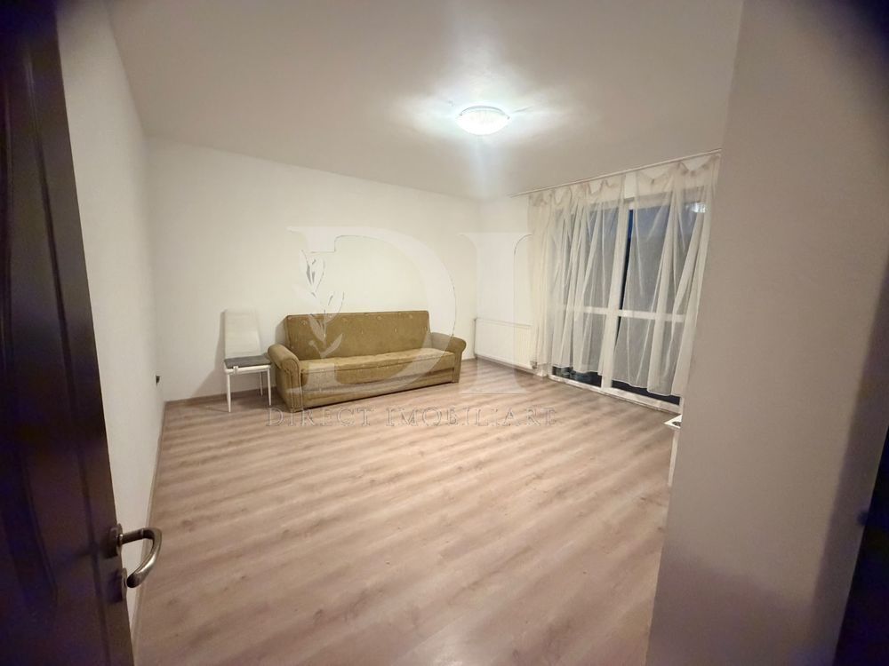Apartament decomandat / etaj intermediar / Zona Florilor - Poză 2