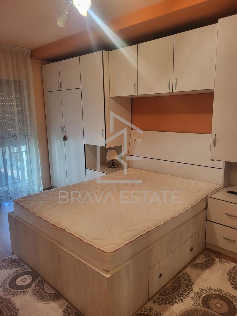 Apartament 3 camere, 70mp, intermediar, garaj, zona Intre Lacuri - Poză 1
