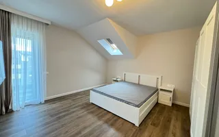 Apartament 3 camere, modern, suprafata generoasa - Poză 17