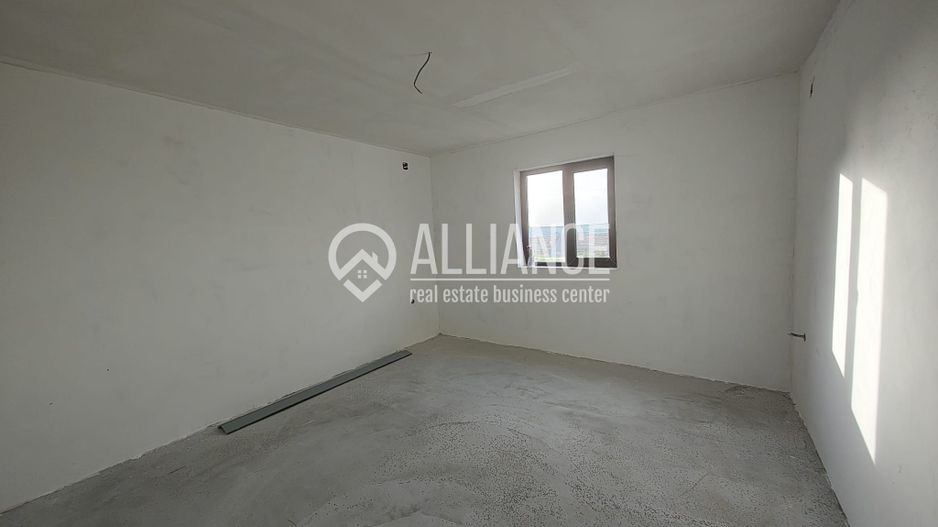 Valu lui Traian ( cod 02) - casa 4 camere zona F - Poză 2