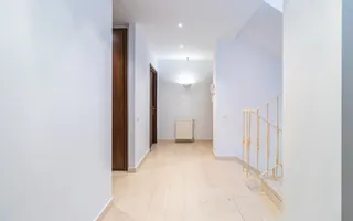 Vanzare - vila spatioasa cu gradina - Condominiu - Iancu Nicolae - Poză 25