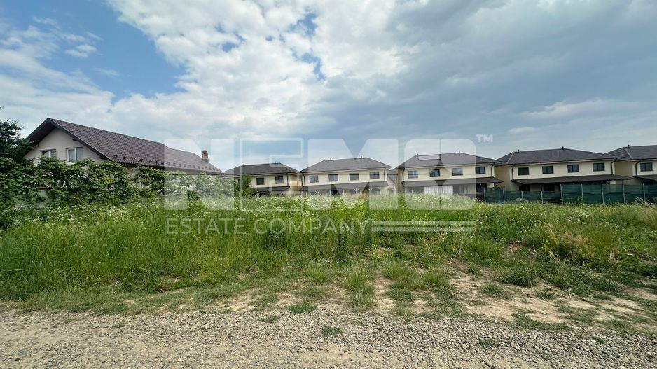 Teren intravilant | Ipotesti, Suceava | 1.200 MP | 78.000€ - Poză 1