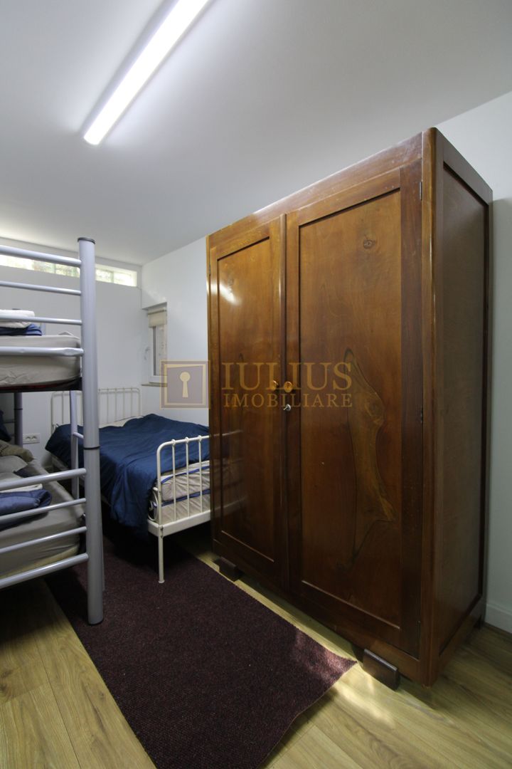 3 camere, la casa, potrivit pentru mai multe persoane/angajati. - Poză 11