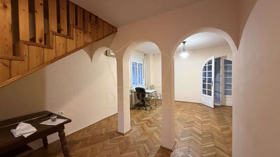 Casa cu 4 camere de inchiriat | Complexul Studentesc - Poză 3