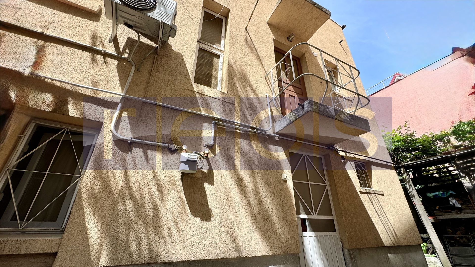 VÂNZARE CASĂ ZONA DOMENII - Strada Aviator Maior Ștefan Sănătescu - Poză 1