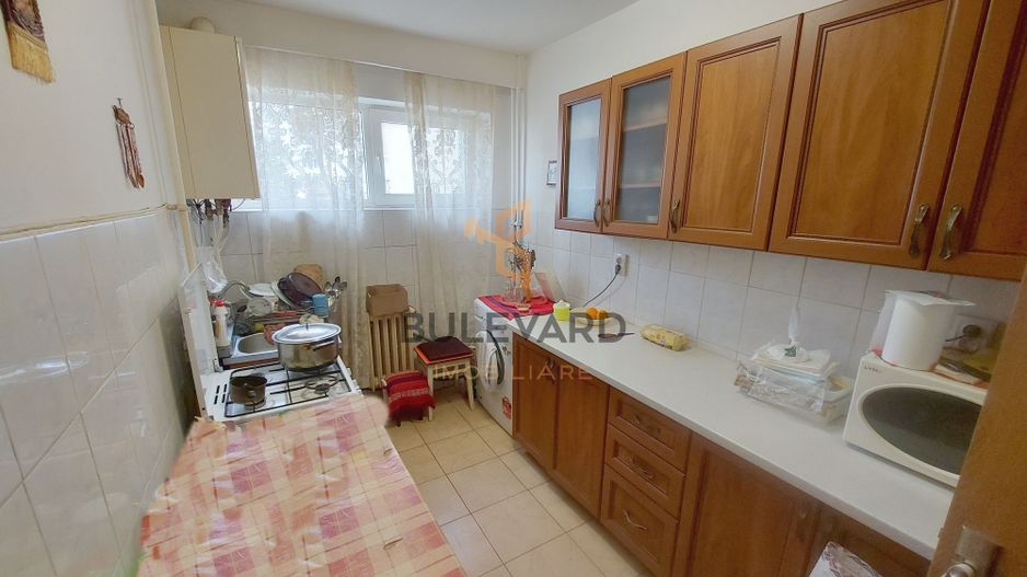 Apartament cu 2 camere,  52 mp,  zona strazii Peana! - Poză 1