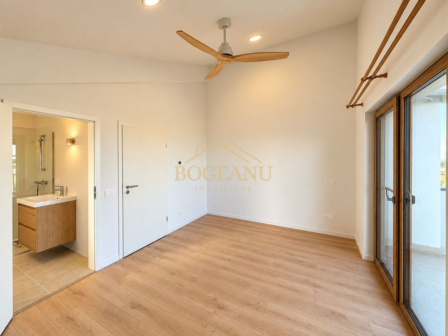 BG206-Duplex Premium 5 camere | Calea Aradului | Curte | 5 parcări - Poză 6