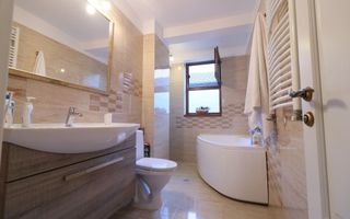 Duplex de lux cu 3 camere, 120 mp, grădină privată și parcare – Zona Palas Mall - Poză 6
