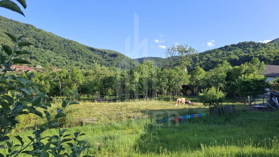 Casă tradițională de vânzare în Fântânele- vedere superba spre munti - Poză 16