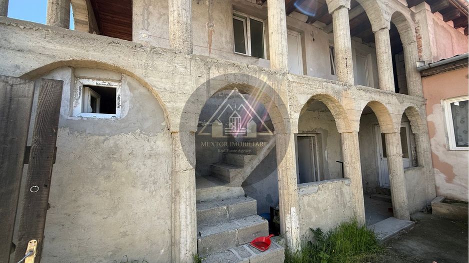 Casa de vanzare, Medias - Poză 2