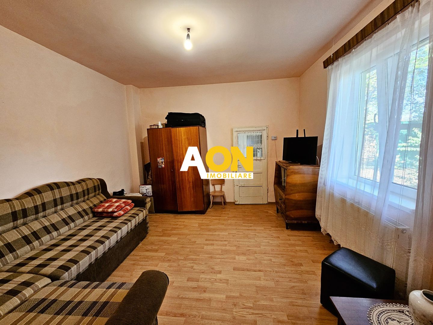 Casa 3 camere, bucatarie, baie, 183 mp teren - Poză 8