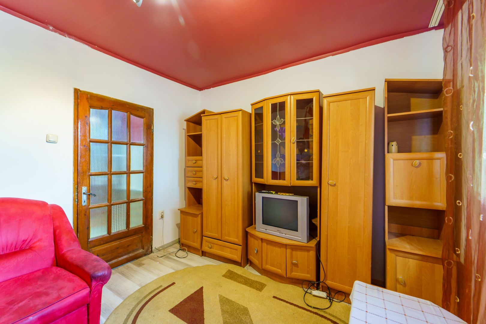 Garsonieră de închiriat în bloc reabilitat!! - Poză 5