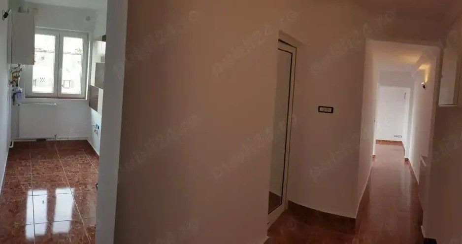 Apartament 2 camere zona Dacia cu centrala - Poză 2