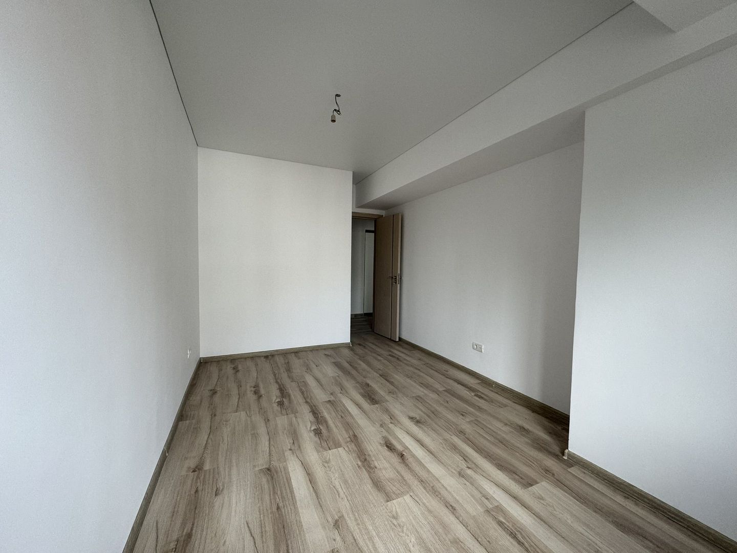 Apartament 2 Camere  decomandate de vanzare-Gata de mutare! - Poză 10