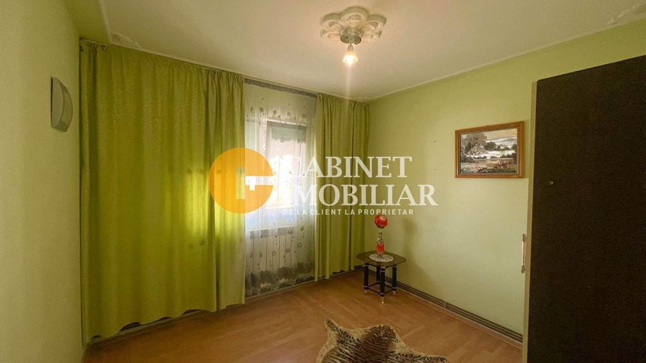 Apartament 3 camere decomandat zona Galata - Poză 2
