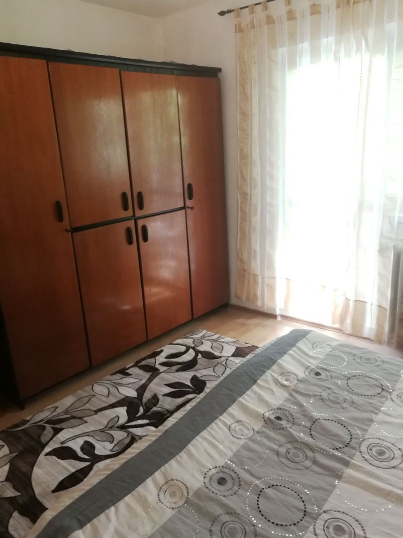 Apartament 3 camere Sebastian - Poză 2