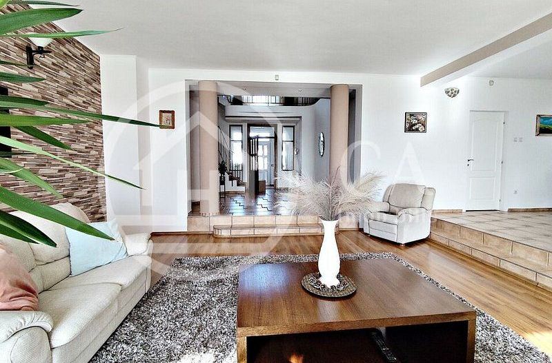 De vanzare, Vila plus casa de oaspeti zona Oncea, Oradea. - Poză 3