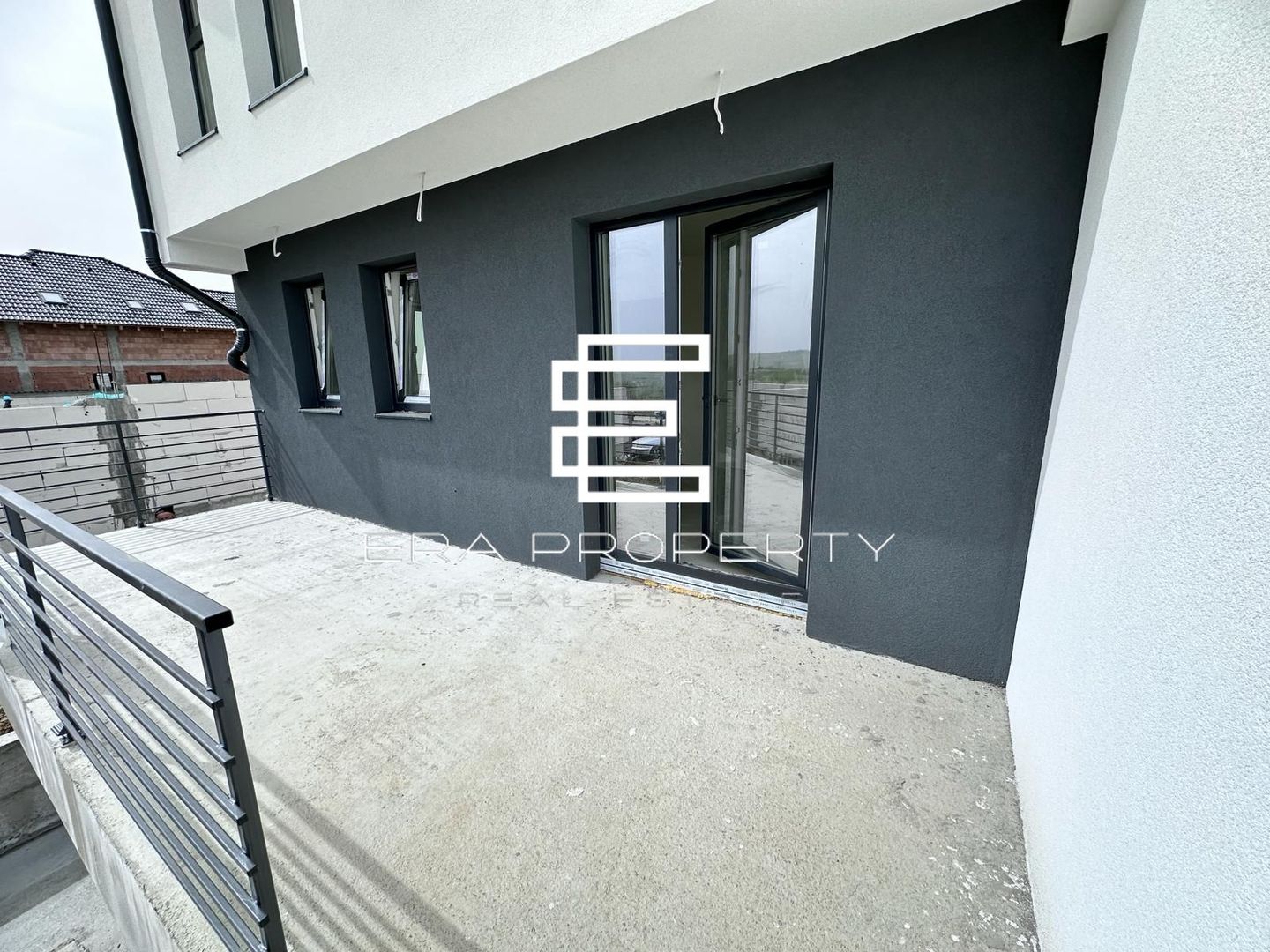 Casă nouă, cu pivniță, pod și 3 dormitoare – situată pe colț - Cisnadie - Poză 7