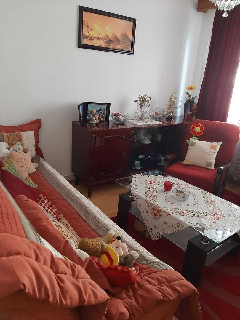 Apartament 2 camere, Centru,et 1 - Poză 2