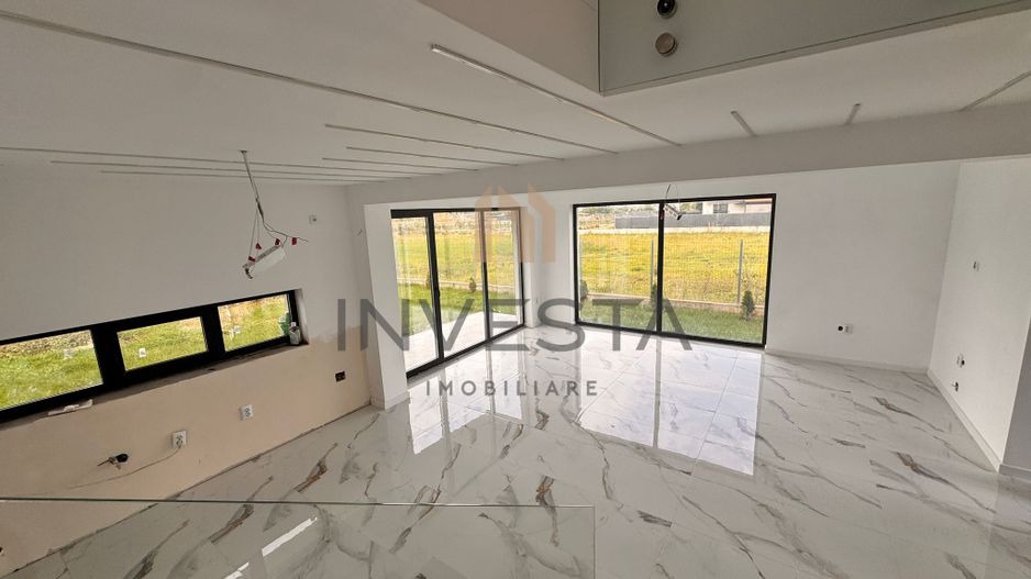 DE VANZARE CASA INDIVIDUALA FINISATA CU TEREN 425 MP FLORESTI - Poză 10