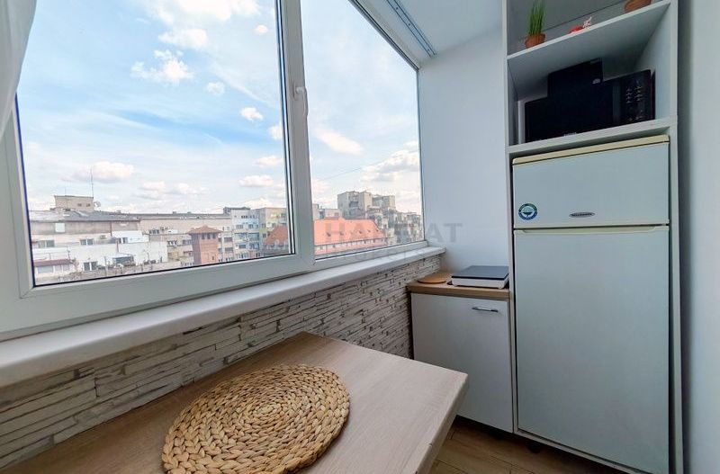 Spațioasă, luminoasă, complet renovată și mobilată, Bloc UNIC - Poză 10