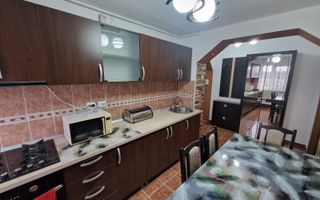 Inchiriez apartament 3 camere Muzeu - Poză 2