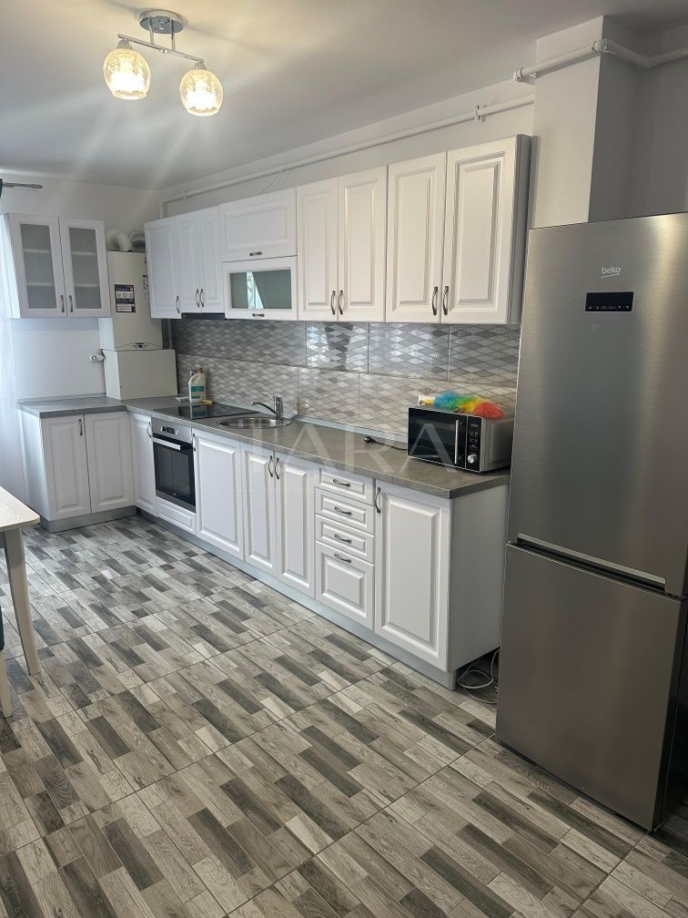 Apartament 2 camere în zona Vivo – loc de parcare inclus - Poză 1