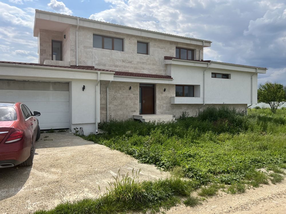 Vila Mediteraneană Buftea | Pădure - Poză 3