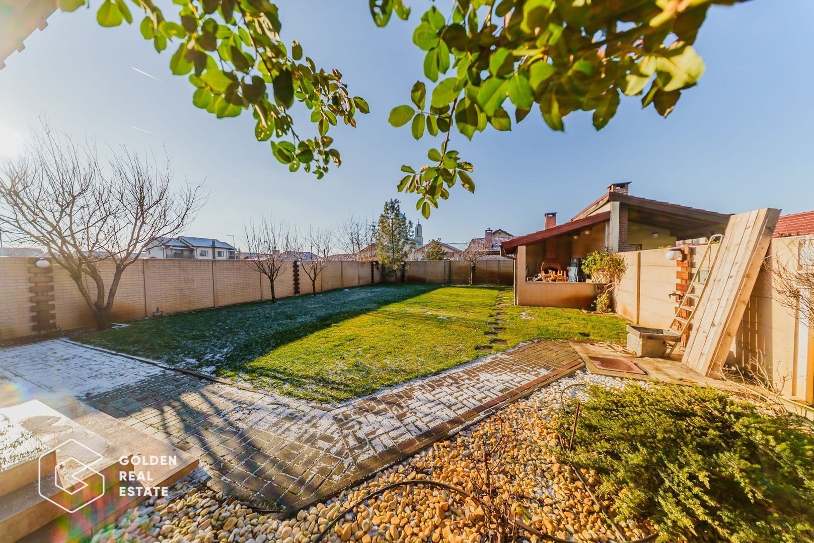 Vila 5 camere, gata de mutare, teren 700 mp, strada privata- Gradiste - Poză 2