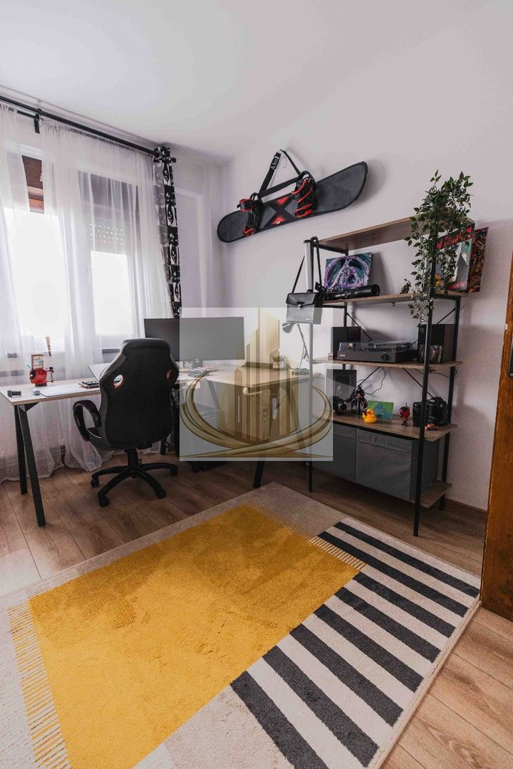 Apartament 4 camere Central 100mp 245000 euro - Poză 6