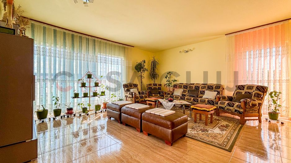 LINIȘTE, LUMINĂ, NATURĂ | Garaj Demisol | Teren 490MP | Utilata Si Mobilata - Poză 2