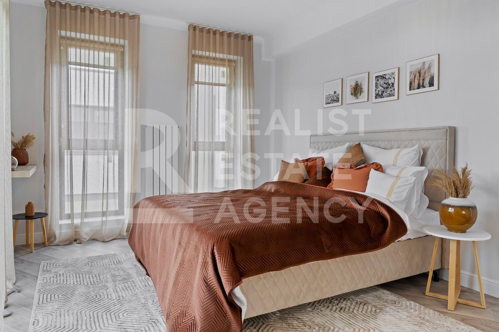 Vilă de lux situată într-un cadru natural deosebit - Poză 13