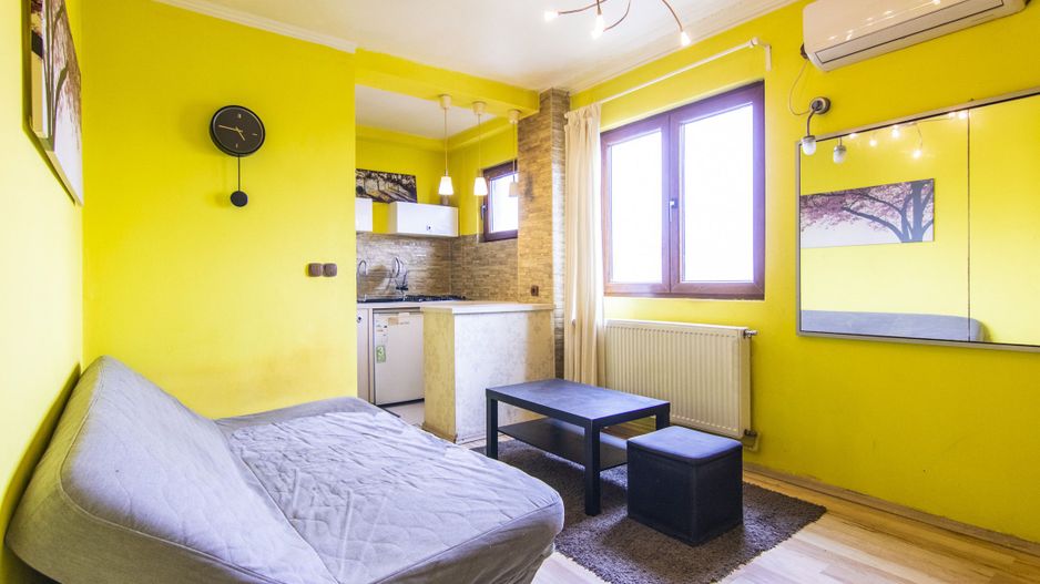 Garsoniera de inchiriat, libera, mutare imediata, Favorit Sibiu, mob. utilata - Poză 3