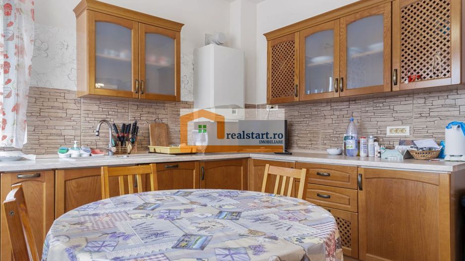 2 vile tip Duplex, ideal investitie, piscina exterioara, trifazic - Poză 21