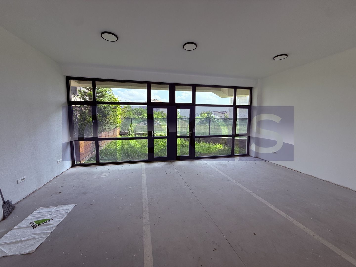 Spatiu comercial 220 mp cu curte si terasa, Sector 1 - Poză 4