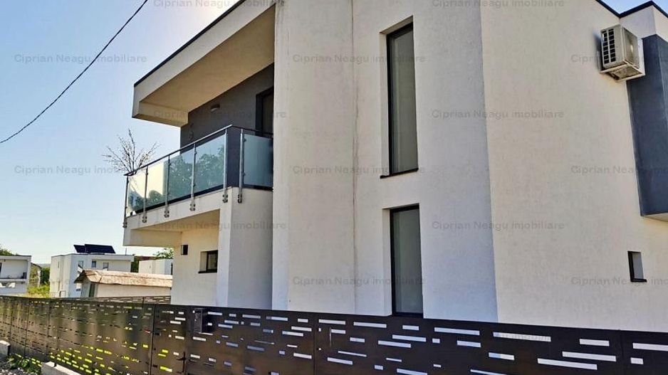 Vila moderna 4 camere, zona Prundu, Valea Geamana - Poză 13