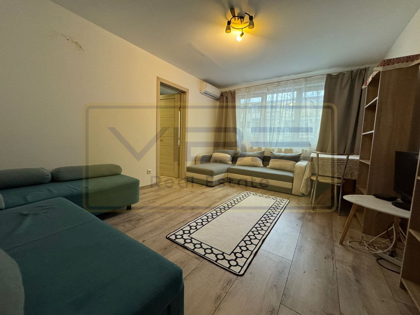 Apartament 2 camere+birou Alexandru cel Bun - Poză 4